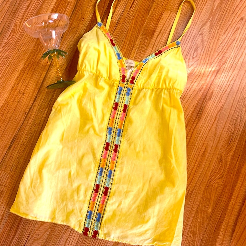 Tropical vacay? Perfect! Cotton voile easy fit embroidered cami. Beach worthy!